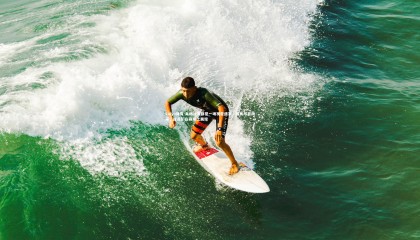 kaiyu体育-每场比赛都是一场视觉盛宴，球员尽显风采，球员们在赛场上展现